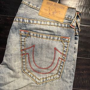True Religion 
Slim
Light Blue
31x32